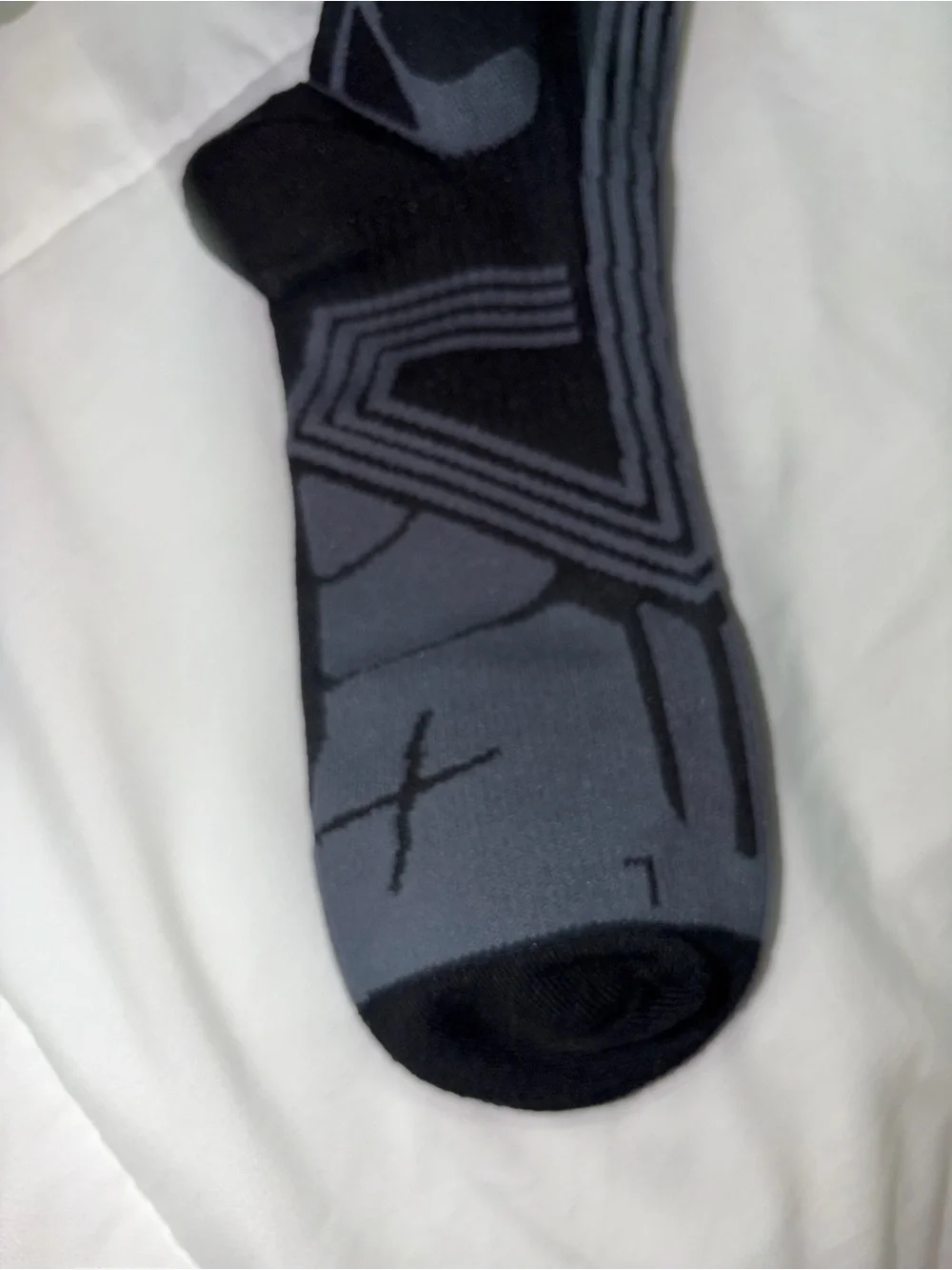 Men's Athletic CoolMax Crew Socks Black & Gray (6-Pack) Large Bundle